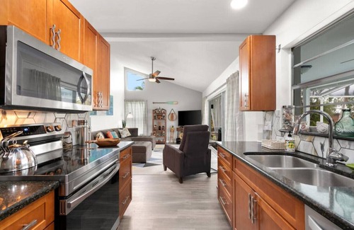 Cypress Lake House | Great Location, Beautifully decorated Pool Home on a Lake