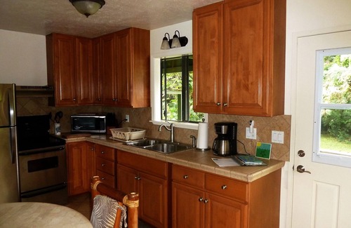 Hana Cottage | Great location between Hana Town and Hamoa Beach, private, family-friendly