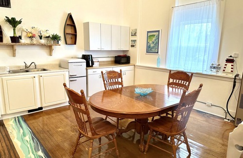 Levering Apartment | GREAT LOCATION FOR A HOMEBASE TO EXPERIENCE ALL NORTHERN MICHIGAN HAS TO OFFER!
