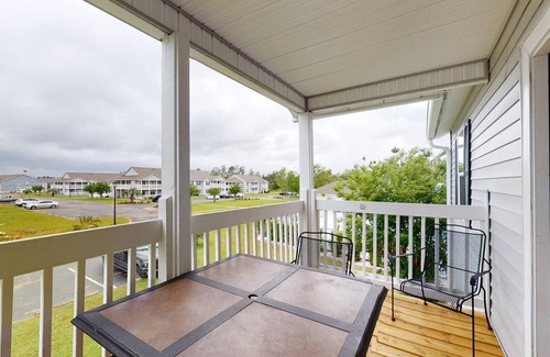 Gulf Shores Condo | Great Location for Ball Tournaments with Pool