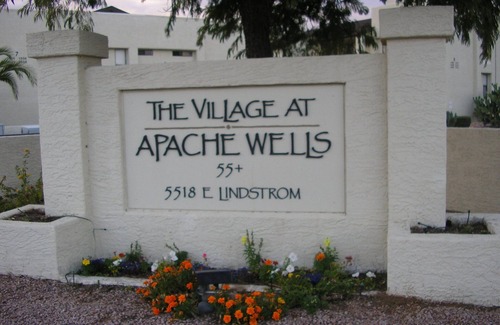 Apache Wells Condo | Great Location in 55+ Community