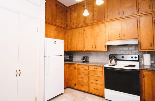 Ouray House | GREAT LOCATION- IN TOWN- 1 BLOCK TO MAIN- WALK TO EVERYTHING