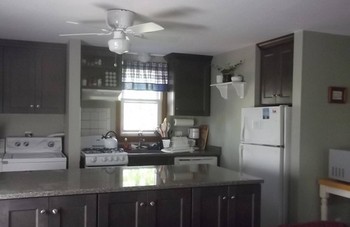 Eastham House | Great Location Near Cape Cod National Seashore