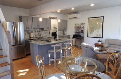 Mid-Coast and Islands Cottage | Great location on Bailey Island