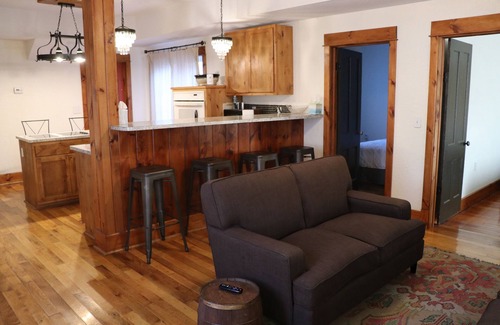 East Lawrence House | Great location right off Mass