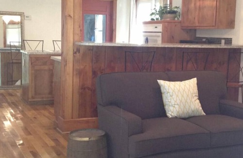 East Lawrence House | Great location right off Mass