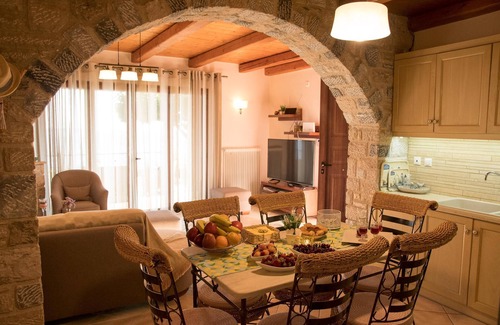 Kilada House | Great location, sea view, pool, wifi | holiday house Argolis, Peloponnese