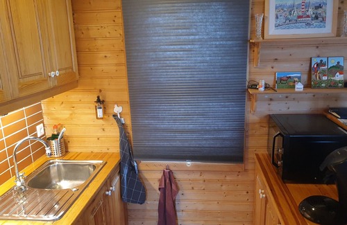 Sveitarfelagid Olfus Cottage | GREAT LOCATION WITH A WIEW TO THE OCEAN - TOTAL PRIVACY - PRIVATE JACUZZI