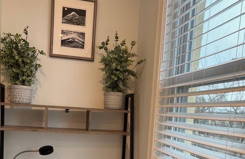 The Palisades Apartment | Great location with king size bed and parking