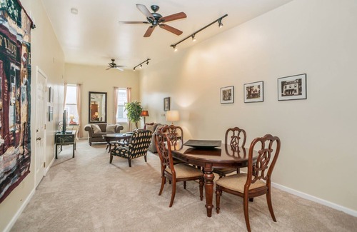 Northville Condo | Great loft in the heart of downtown Northville