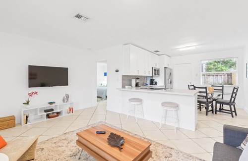 Coral Gables Apartment | Great neighborhood Managed by BNR Vacation Rentals