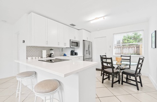 Coral Gables Apartment | Great neighborhood Managed by BNR Vacation Rentals