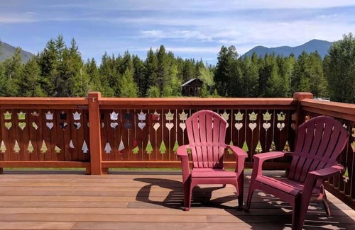 West Glacier Cabin | Great Northern Resort
