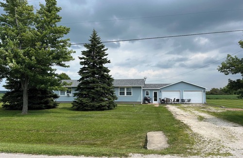 Oak Harbor House | Great place if you’re Fishing, Birding,or going to the Islands