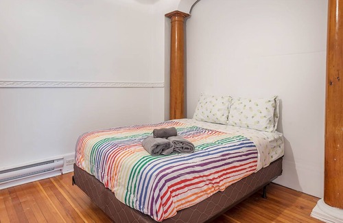 Hochelaga-Maisonneuve Apartment | Great Private Room - Lovely Montreal area