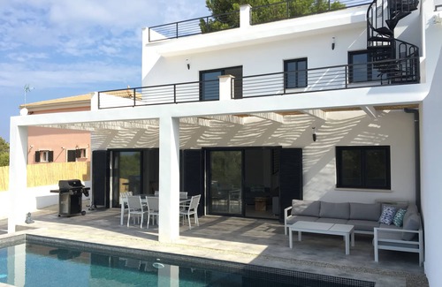 Badia Gran House | Great sea view in a quiet location. 20 min from Palma