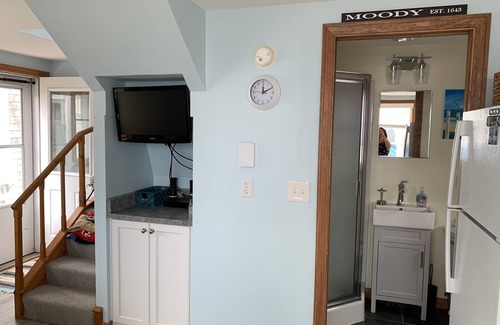 Ogunquit - Wells Cottage | Great Spot!nMoody Beach, PRIVATE BEACH!