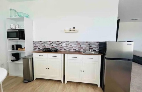 Davenport Apartment | Great Suite with Private Kitchen and bathroom, 4 people, and water park for kids