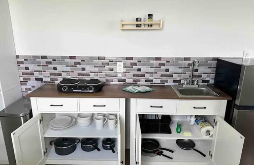 Davenport Apartment | Great Suite with Private Kitchen and bathroom, 4 people, and water park for kids