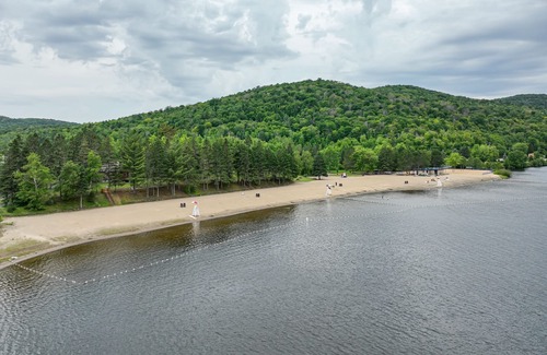 Sainte-Agathe-des-Monts Condo | Great view on the Lac des Sables - LOFT 2
