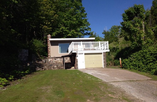 Upper Peninsula Michigan Cabin | Great view of Lake Superior! New campground opening near cabin in 2025.