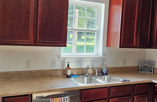 Sneads House | Great views and walking distance to the boat ramp at Lake Seminole!