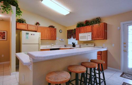 Greater Groves House | Greater Groves - 3 Bedrooms House w/pool-5205GG