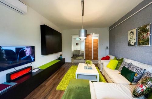 Debrecen Apartment | Greatforest Rosehill 1 Apartman
