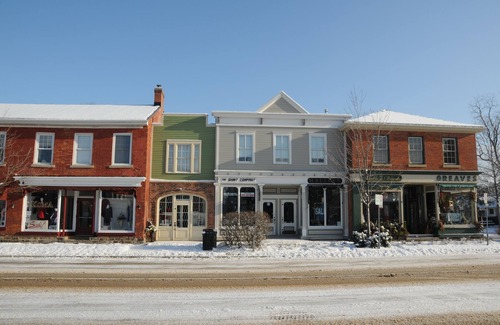 Old Town Historic District Apartment | Greaves Sweet Escape