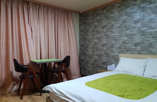 Daegwallyeong Hotel | Green and Blue Hotel