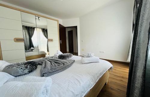 Zarnesti Apartment | Green Apartaments Self Check-In 24-7 Free Parking
