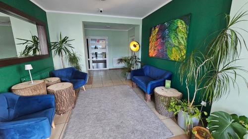 Zielona Gora Bed & Breakfast | Green B&B Bed and Breakfast