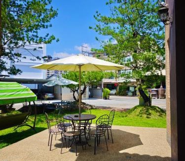 Puli Bed & Breakfast | Green Castle
