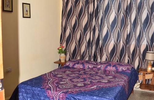 Cienfuegos House | Green Day