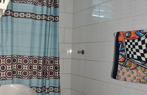 Cienfuegos House | Green Day