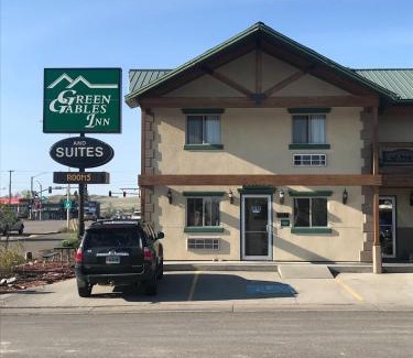 Cody Hotel | Green Gables Inn