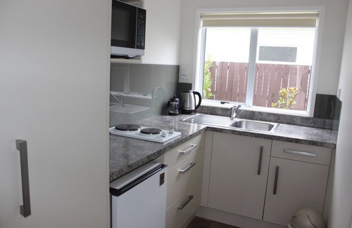 Lower Hutt Hotel | Green Gables Motel