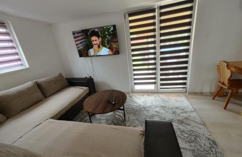 Dajla Apartment | green garden