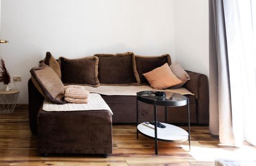 Mrcevac Apartment | Green Garden