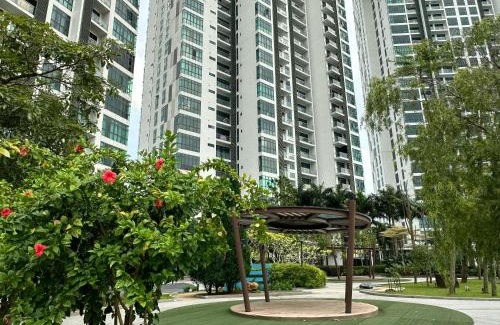 Masai Apartment | Green Haven Studio Apartment 2 Double Bed with WiFi Netflix
