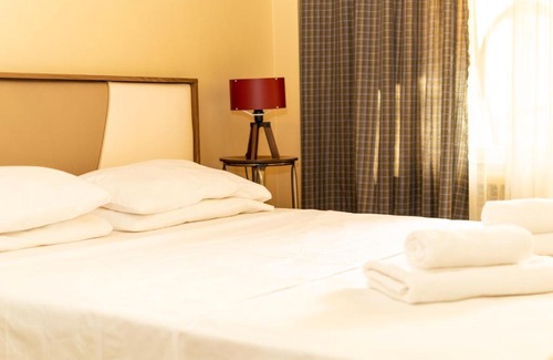 Moda Apartment | Green House - 2BR Large House in Kadıköy