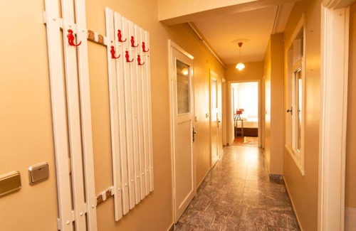 Moda Apartment | Green House - 2BR Large House in Kadıköy