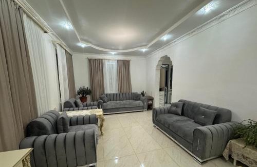 Dilijan Villa | Green House