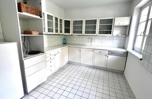 Siegenfeld House | Green House bei Baden
