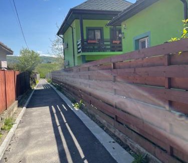 Calimanesti House | Green House Inn