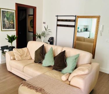 Giulianova Apartment | Green House