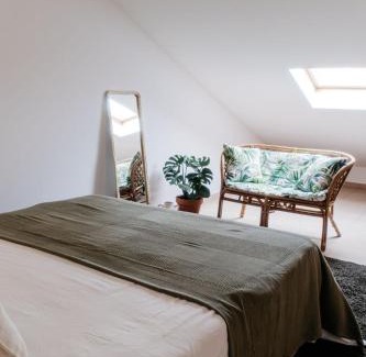 Ferrel House | Green House