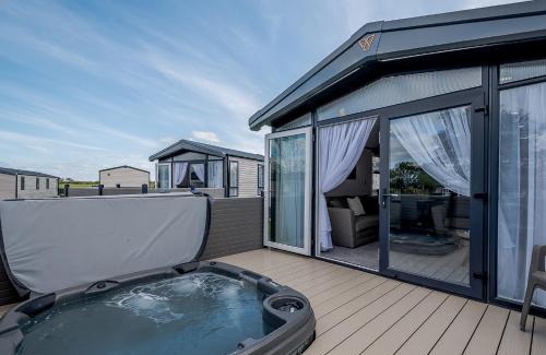 Blackford Resort | Green Meadows Country Park