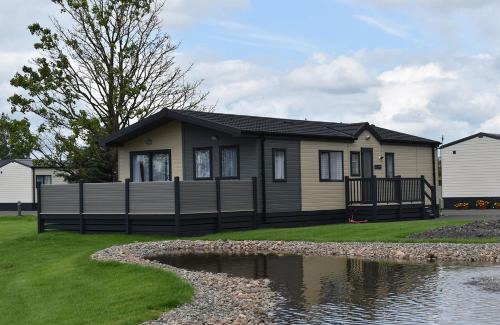 Blackford Resort | Green Meadows Country Park