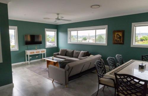 Green Point Apartment | Green Point Tranquillity Sea Views